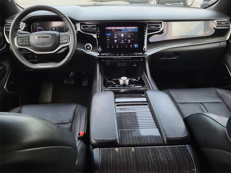 2022 Jeep Wagoneer Series IIIImage 35