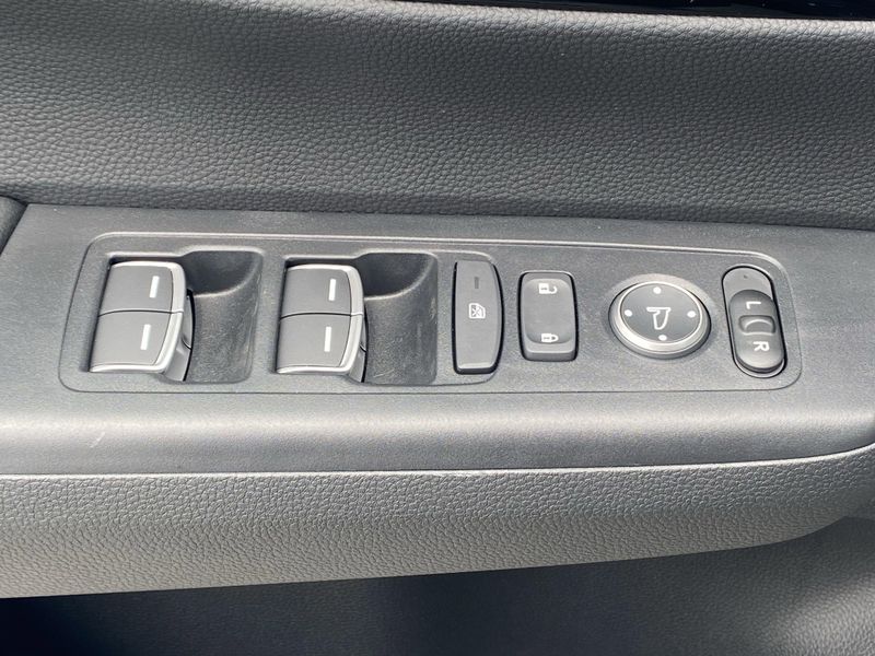 Used 2025 Honda CR-V EX-LImage 20