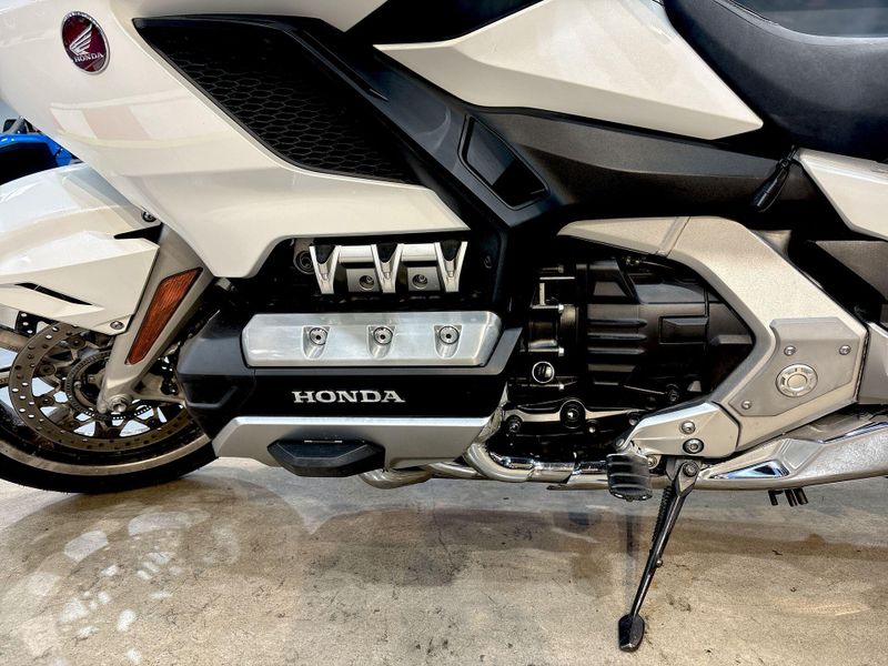 Used 2018 Honda GOLDWING TOUR DCT Image 18