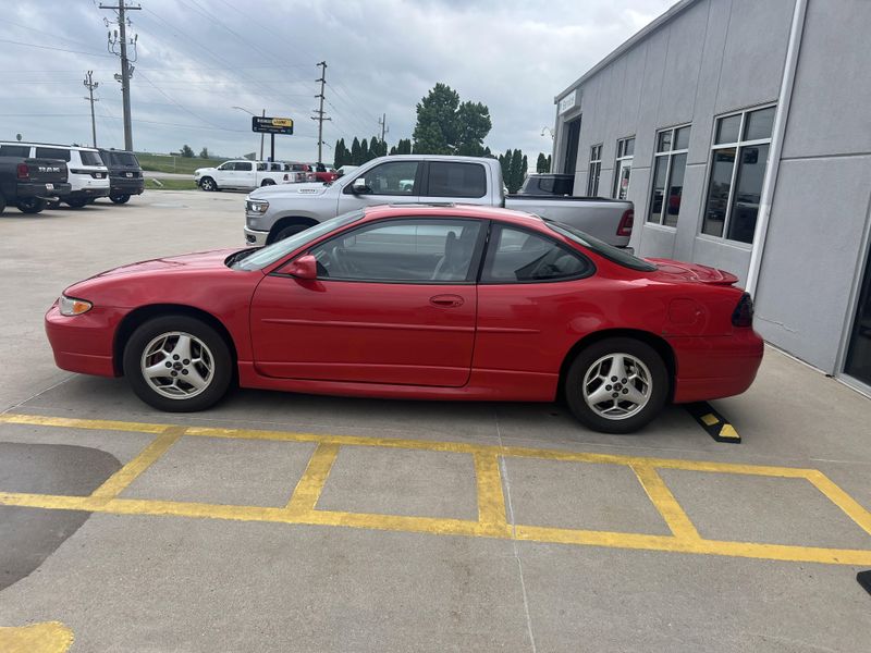 Used 2001 Pontiac Grand Prix GTImage 1