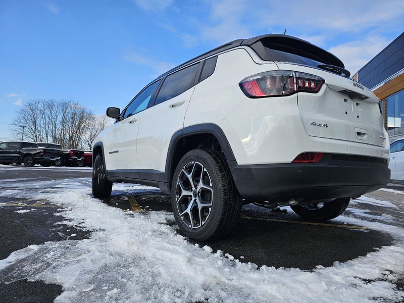 New 2026 Jeep Compass Limited 4x4Image 7
