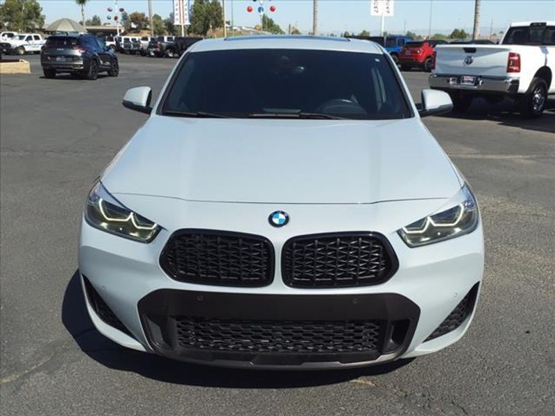 2022 BMW X2 sDrive28iImage 2