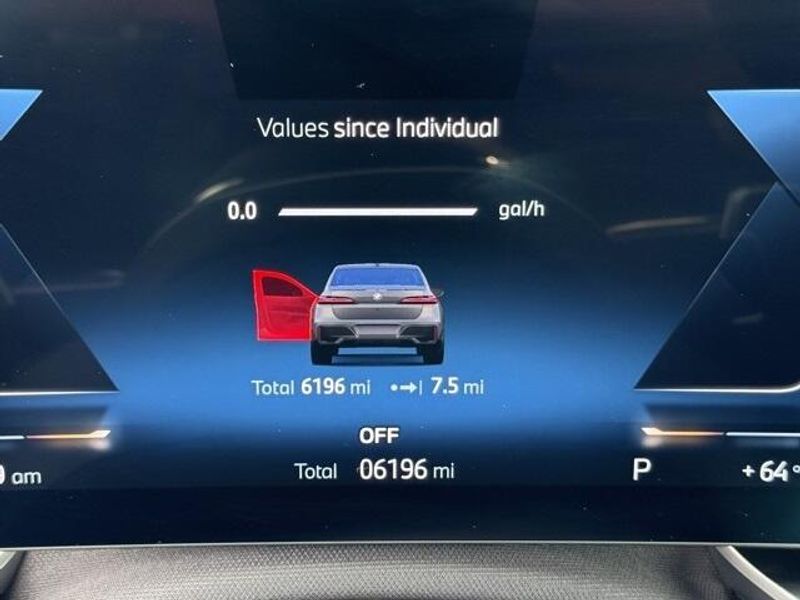 Used 2025 BMW 7 Series 760i xDriveImage 26