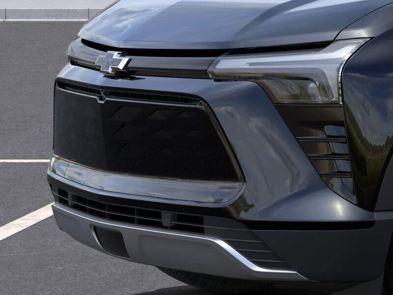 New 2025 Chevrolet Blazer EV AWD LTImage 13