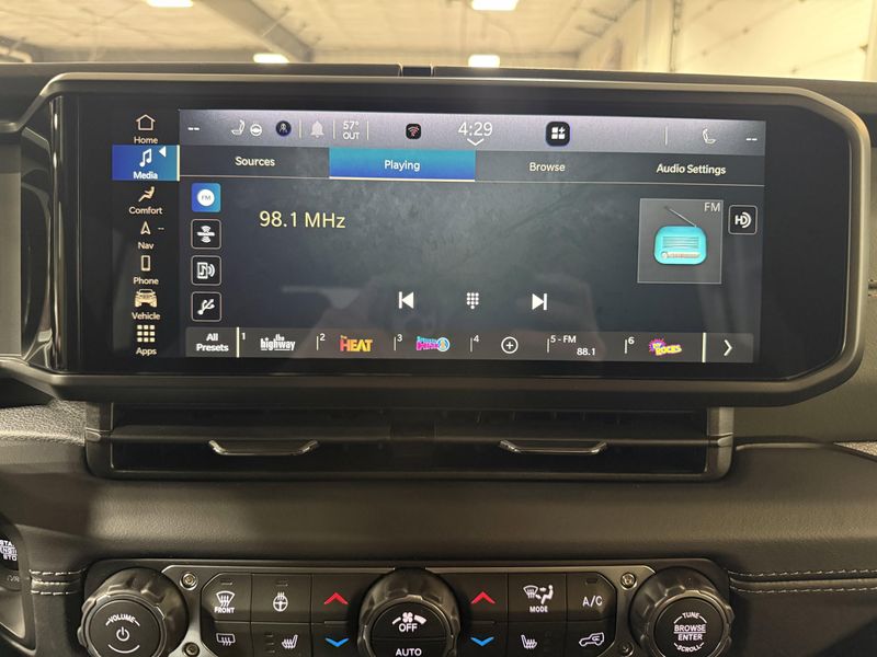 New 2026 Jeep Gladiator Mojave X 4x4Image 28