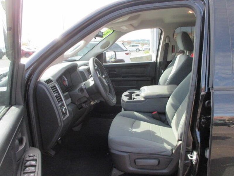 Used 2013 RAM 1500 ExpressImage 16