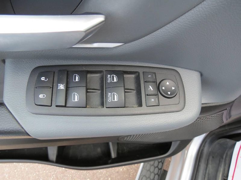 2022 Ram 1500 Big Horn photo 10