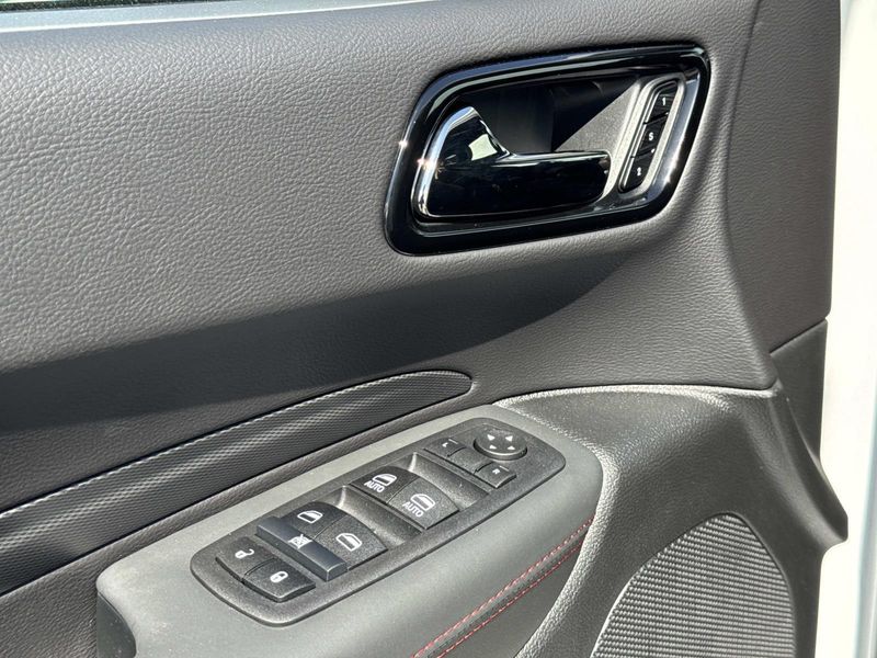 New 2026 Dodge Durango Gt Plus Awd Hemi V8