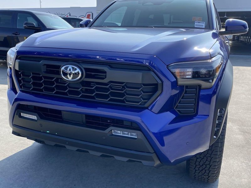 2024 Toyota Tacoma TRD Off RoadImage 7