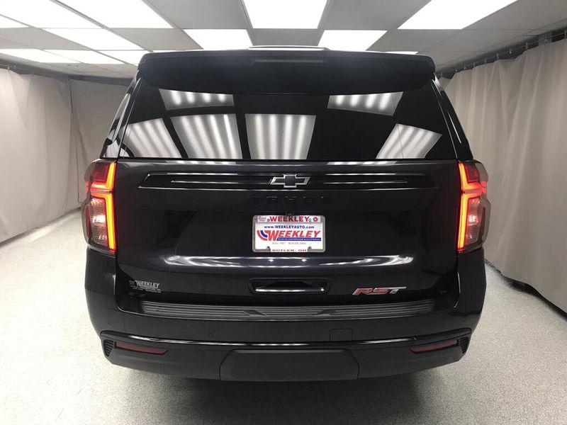 Used 2023 Chevrolet Tahoe RSTImage 4