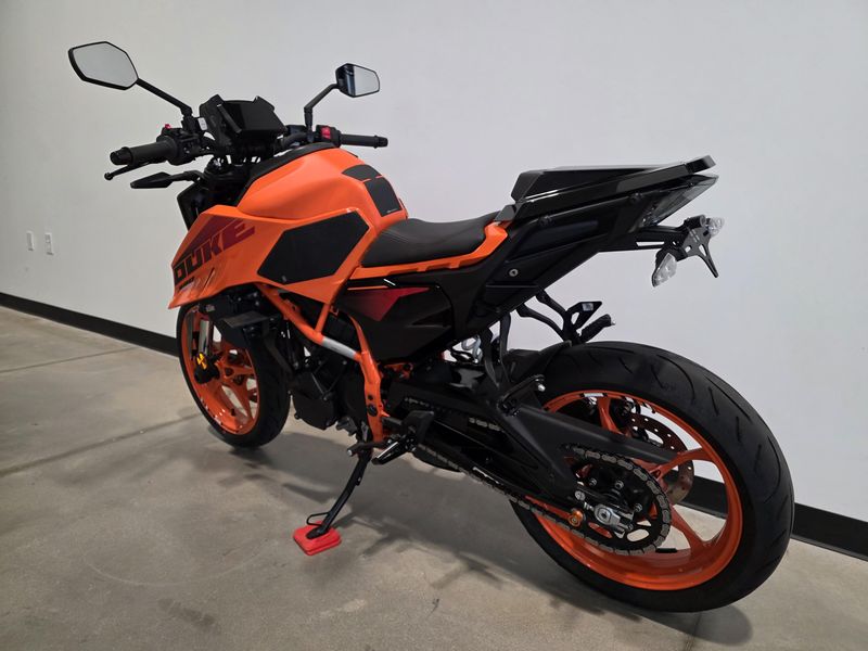 2024 KTM 390 Duke