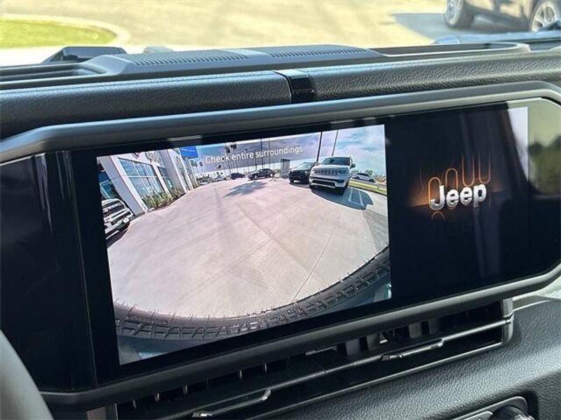 New 2026 Jeep Wrangler 4-door WillysImage 19