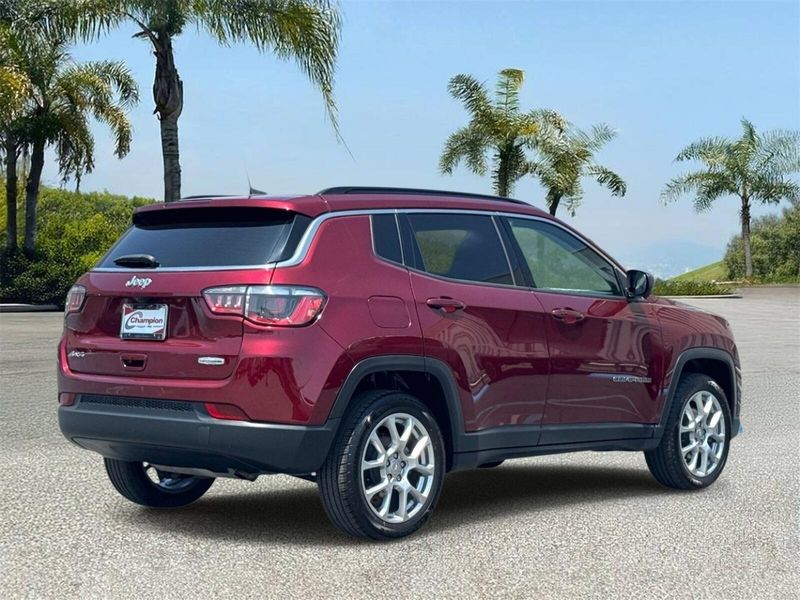 Used 2022 Jeep Compass Latitude Lux