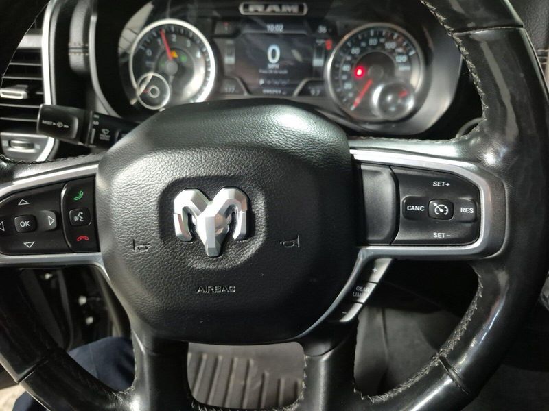 2019 RAM 1500 LaramieImage 29