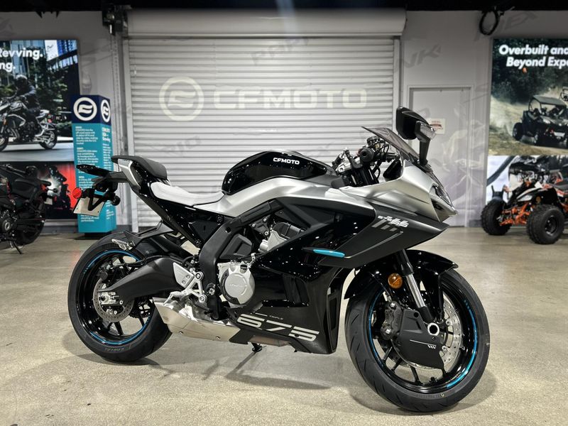 2025 CFMOTO 675SS Image 12