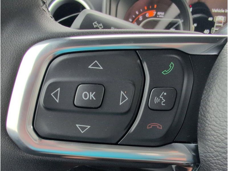 New 2026 Jeep Wrangler 4-door SaharaImage 25