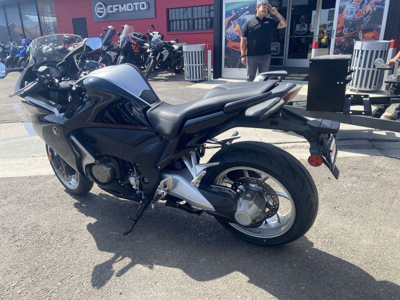 Used 2013 Honda VFR1200F Image 6