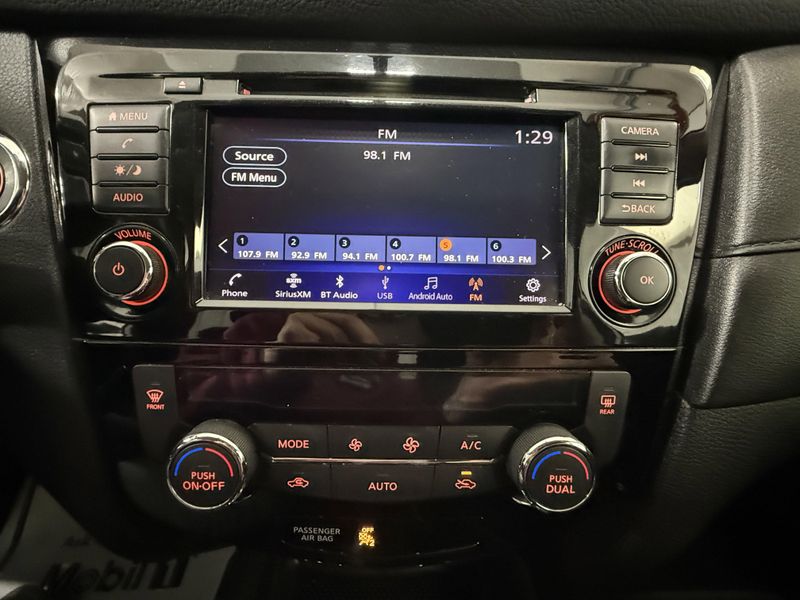 Used 2018 Nissan Rogue SVImage 33