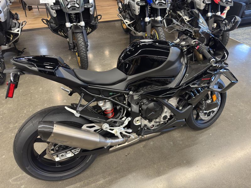 2025 BMW S 1000 RR - BLACK STORM METALLIC
