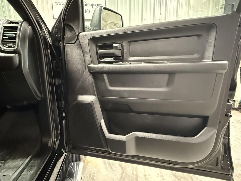 Used 2024 RAM 2500 TradesmanImage 9