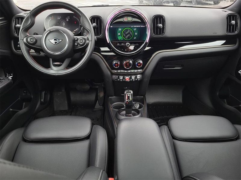 2021 MINI Countryman ClassicImage 30