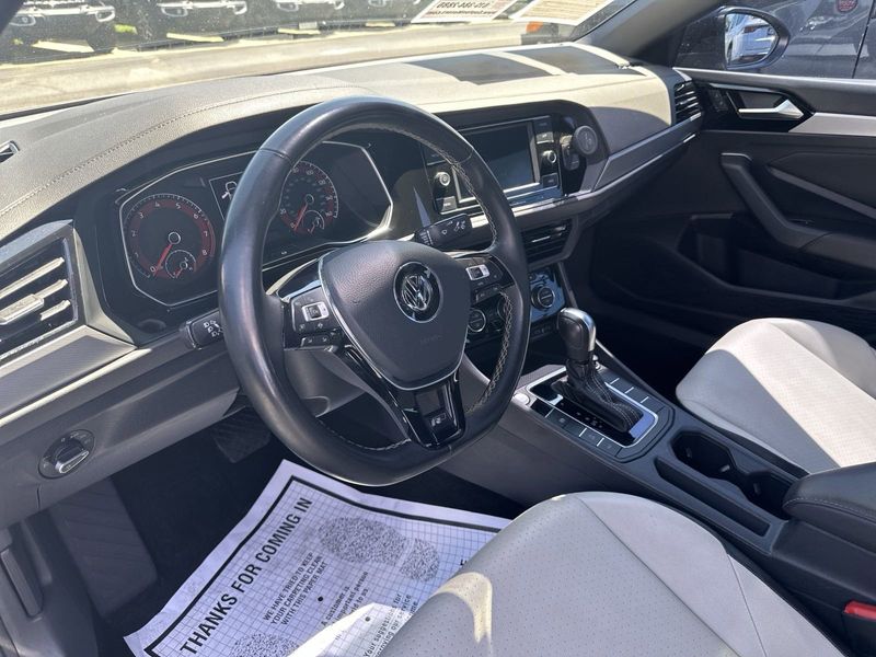 2021 Volkswagen Jetta R-LineImage 18