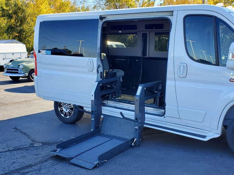 2014 RAM ProMaster 1500 Low RoofImage 21