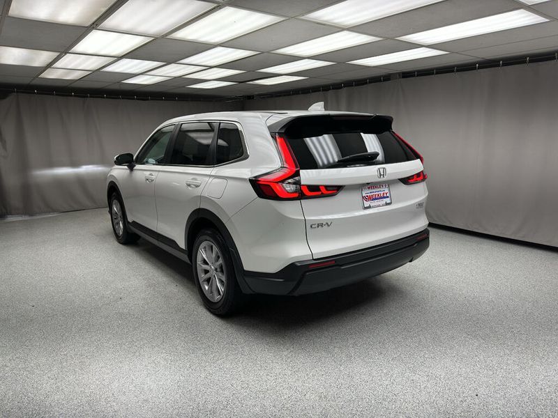 Used 2025 Honda Cr-V EXImage 3