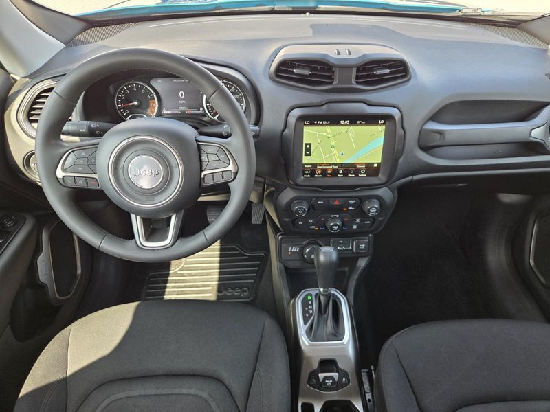 Used 2022 Jeep Renegade Latitude 4x4