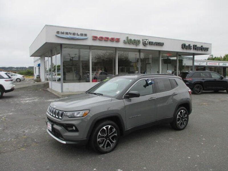 Used 2023 Jeep Compass LimitedImage 30