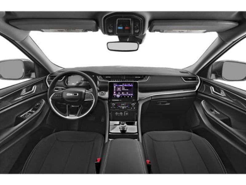 New 2025 Jeep Grand Cherokee L Summit 4x4Image 8