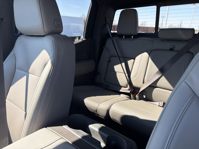 Used 2022 GMC Sierra 1500 Limited SLTImage 25