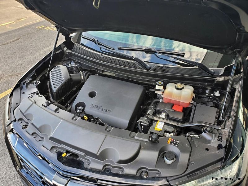 Used 2022 Chevrolet Traverse RS
