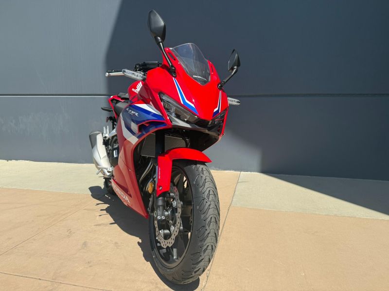 New 2025 Honda CBR500R ABS Image 4