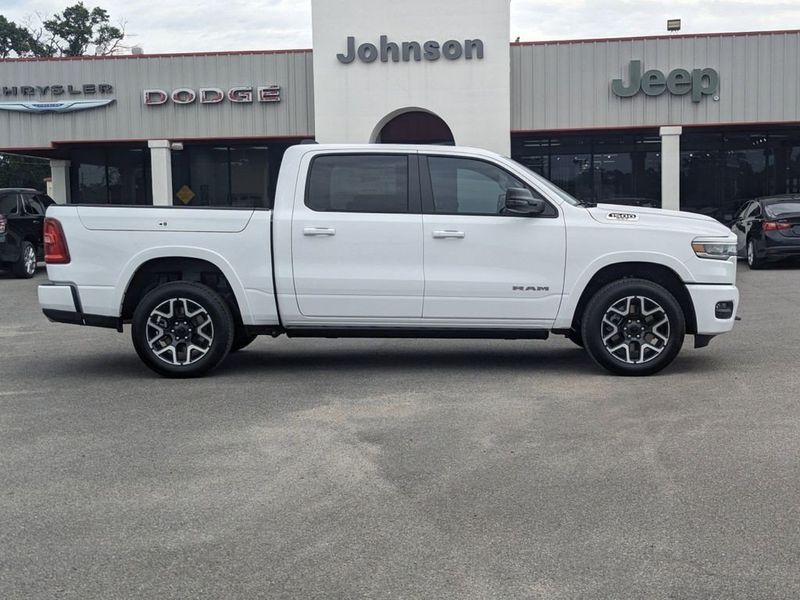 2025 RAM 1500 Laramie Crew Cab 4x4 5