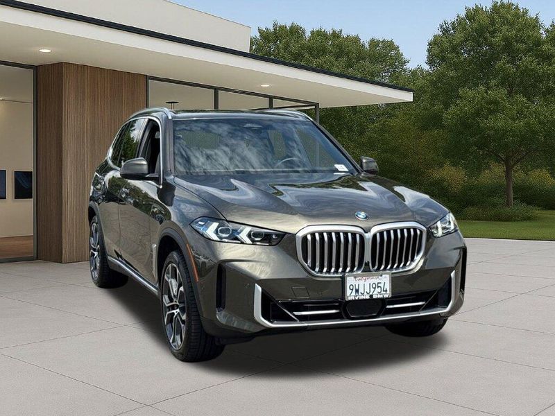 Used 2026 BMW X5 sDrive40iImage 5