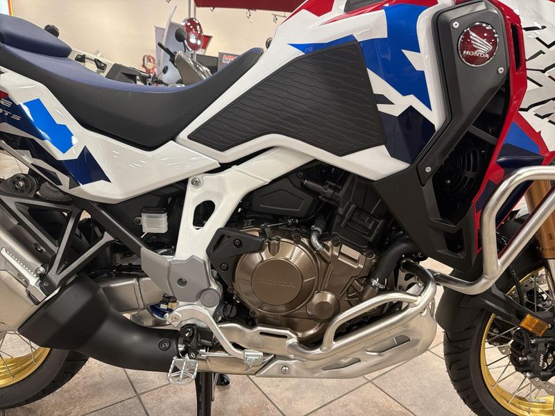 New 2026 Honda AFRICA TWIN ADV SP ES Image 20