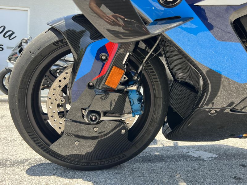 2024 BMW M 1000 RR Competition 