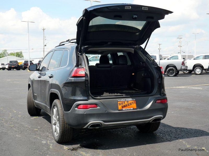 2018 Jeep Cherokee LimitedImage 16