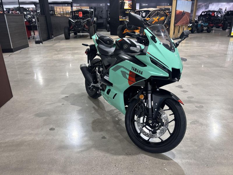 New 2026 Yamaha YZF-R3 ABS Image 24