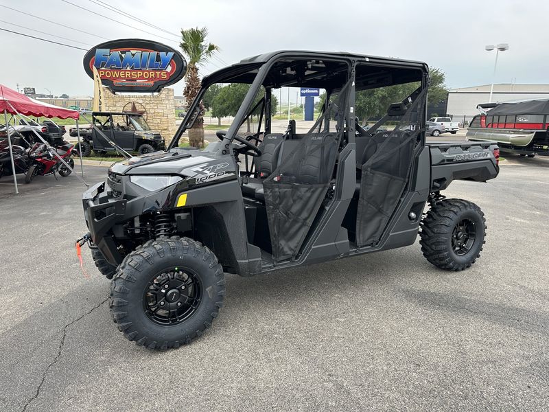 2025 Polaris RANGER CREW XP 1000 PREMIUM ONYX BLACKImage 1