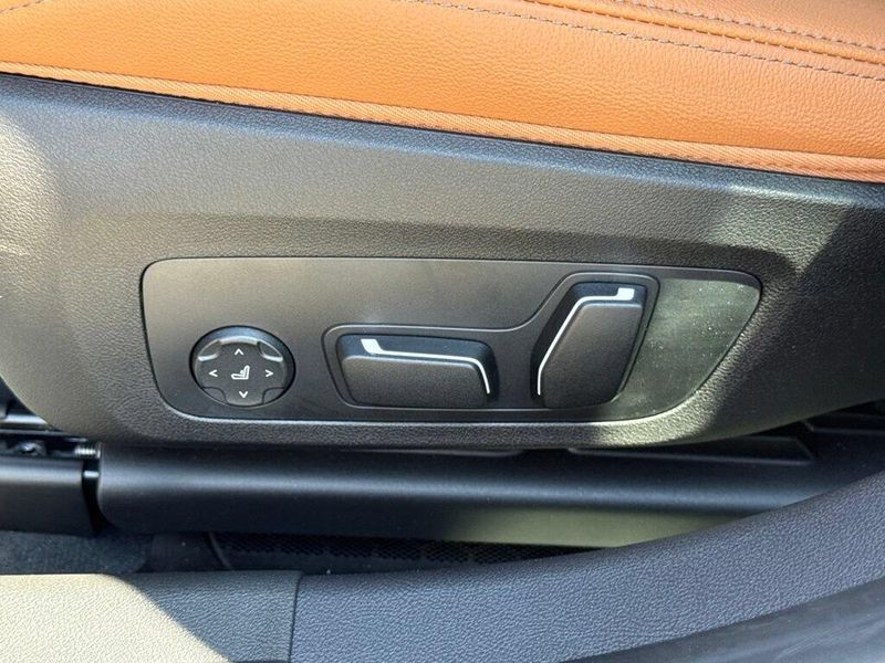 New 2026 BMW 3 Series 330iImage 18