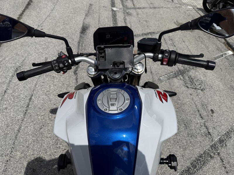 2022 BMW F 900 R