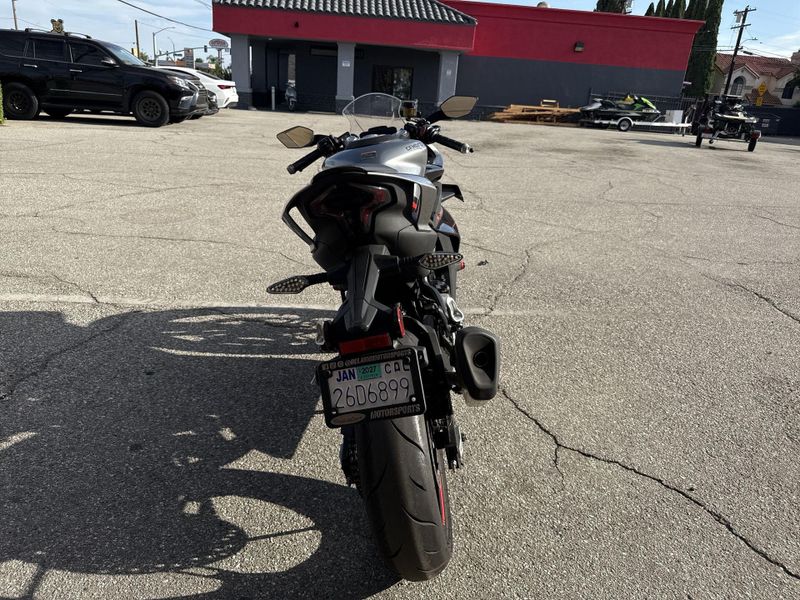 Used 2024 CFMOTO 450SS Image 18
