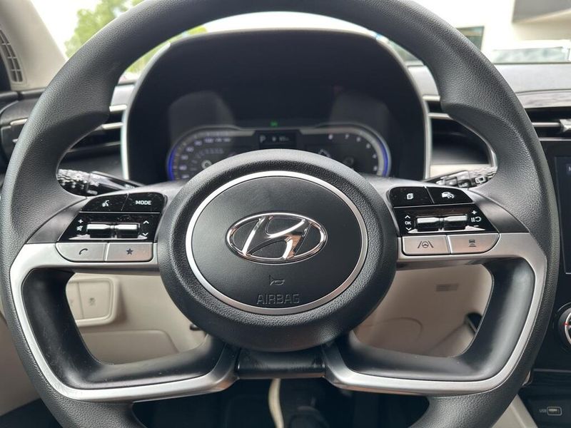 Used 2023 Hyundai Tucson SELImage 35