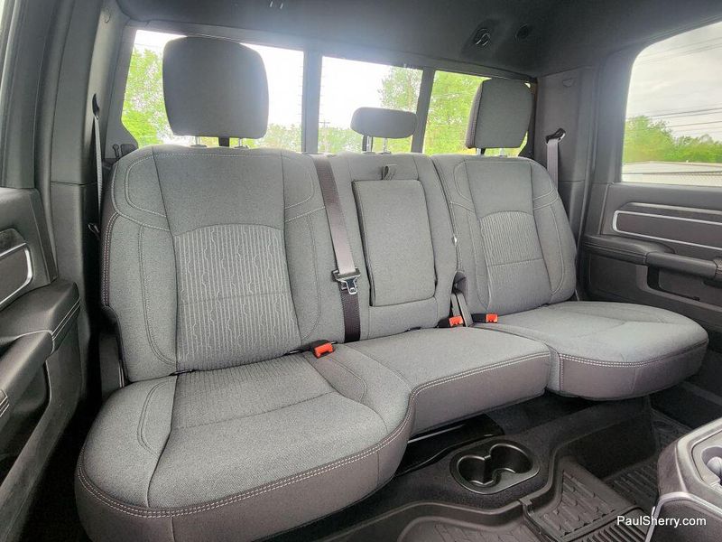 2024 RAM 2500 Big Horn Crew Cab 4x4 6