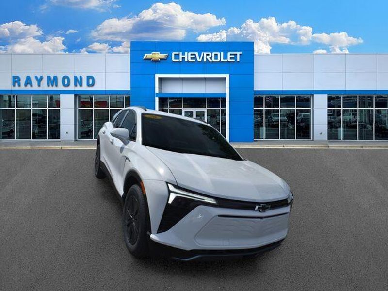 New 2026 Chevrolet Blazer EV LTImage 10