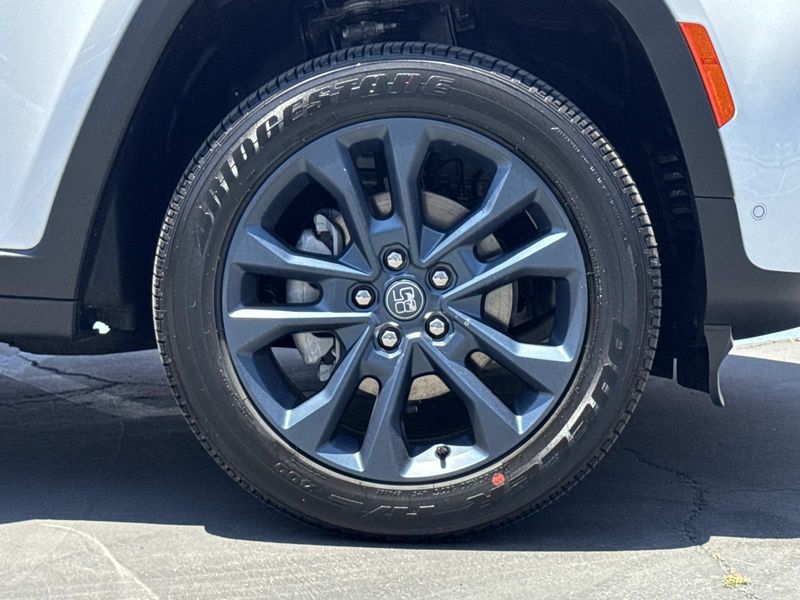 New 2026 Jeep Grand Cherokee 85th Anniversary Edition 4x4