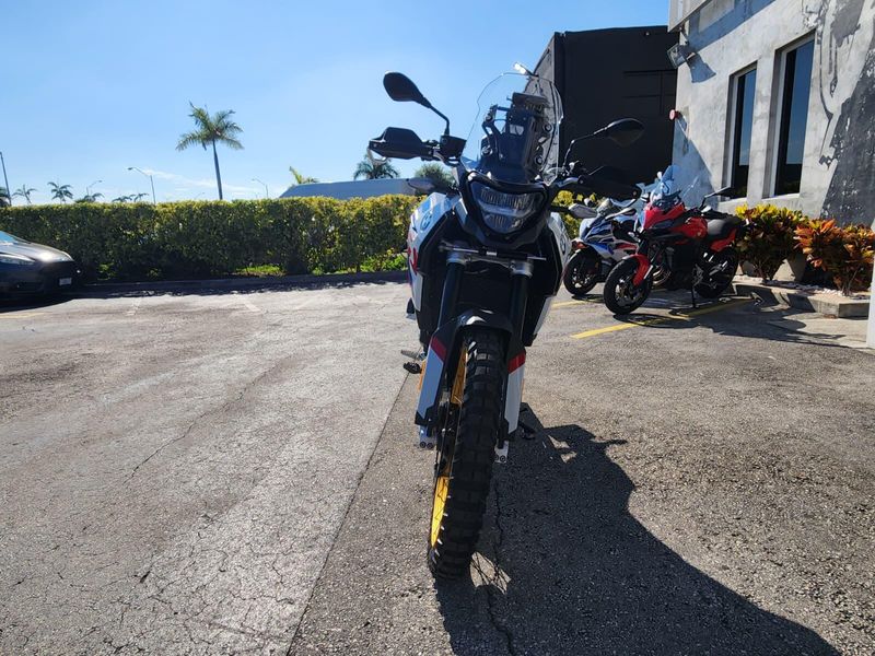 Used 2025 BMW F900GS Image 2
