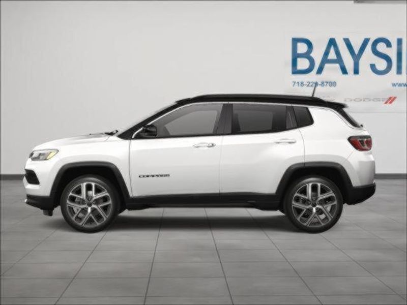 2025 Jeep Compass Limited photo 3
